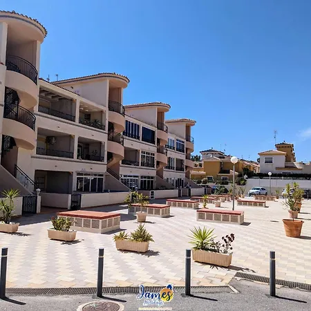 Traditional Ground Floor In Punta Prima R537 Orihuela