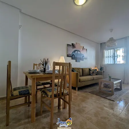 Apartment Traditional Ground Floor In Punta Prima R537